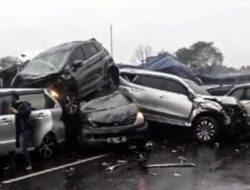 Cara Aman Berkendara Di Jalan Basah Di Melihat Situasi Ban