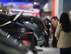 Simpang Siur Insentif Kendaraan Pribadi Elektrik-Hybrid, Ini Penjelasan Kemenkeu