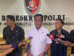 Didalam Sebab Itu Dugaan Pelaku Perkara Hukum Hukum Pagar Laut, Kades Kohod Dicekal