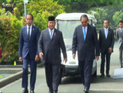 Momen Prabowo Satu Kendaraan Pribadi Bersama SBY dan Jokowi Pada Peluncuran Danantara