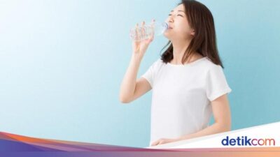 Kenali Ciri-ciri Air Mineral yang Baik Sebagai Sahur dan Berbuka Puasa