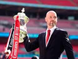 Erik Ten Hag Manajer Terbaru Timnasional Irak, Awas April Mop!