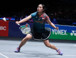 Gregoria Mariska Tersingkir, Jonatan Christie Tembus Perempat Final