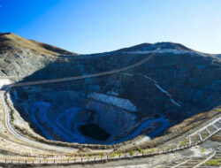 China Cabut Larangan Perdagangan Keluar Negeri Mineral Langka kepada 28 Perusahaan AS