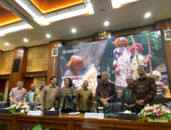 Menkeu Sri Mulyani Blak-blakan Soal Surplus Rp4,3 Triliun APBN April 2025
