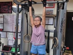 Potret Nenek 79 Tahun Masih Aktif Nge-Gym, Gen Z Jangan Mau Kalah
