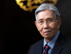 Profil Kwik Gian Gie, Menko Ekonomi Era Gusdur yang Peduli Dunia Pembelajaran