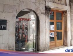 Cantiknya Supermarket Di Di Istana Kroasia yang Dilindungi UNESCO