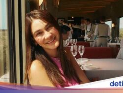 Foto Luna Maya dan Maxime Naik Kereta Super Mewah Hingga Italia