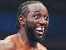 Terence Crawford dan Pencapaian 6 Kemenangan Divisi Oscar De La Hoya