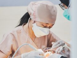 Unjuk Rasa Sosial Klinik Gigi Bantu Atasi Masalah Keadaan Mulut Komunitas
