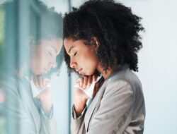 Studi Harvard Di 85 Tahun ‘Spill’ Pekerjaan Paling Tidak Membahagiakan