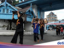 Dualisme PB XIV, Wali Kota Bilang Apa soal Dana Hibah Sebagai Keraton Solo?