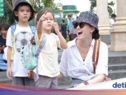 Foto Liburan Keluarga Kimberly Ryder Ke Dufan, Ancol