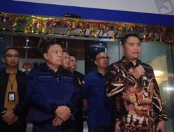 KPK Serahkan 2 Orang yang Terjaring OTT Ke Banten Di Kejagung