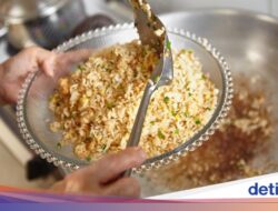 3 Cara Masak Nasi Goreng Agar Tidak Lembek, Jangan Lupakan Bahan Ini!