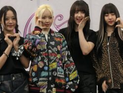 VVUP Sambangi Jakarta, Kim Pulang Kampung dan Suyeon Pengin Nongkrong Di Blok M