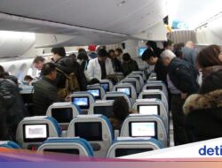 Setelahnya Pesawat Mendarat, Kamu Langsung Berdiri atau Tetap Duduk?