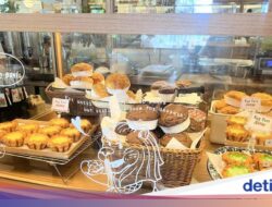 Kopitiam Hits Di PIK hingga Siomay Ikan Sapu-sapu yang Bikin Heboh