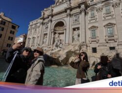 Roma Berlakukan Tiket Masuk Air Mancur Trevi Bagi Kendalikan Wisata