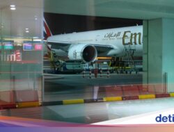 Imbas Serangan Drone, Bandara Dubai Tutup Sambil Itu