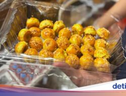 Mau Beli Kue Lebaran Murah? Intip Daftar Harga Di Pasar Jatinegara