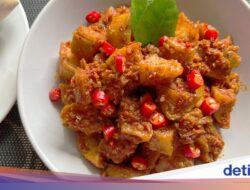 3 Resep Sambal Goreng Kentang buat Lauk Ketupat Lebaran Lezat