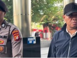 Bupati Tulungagung Gatut Sunu Tiba Di KPK Sesudah Terjaring OTT