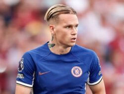 Olahragawan Chelsea Mykhailo Mudryk Dihukum 4 Tahun Larangan Tampil Ke Sepak Bola