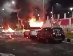 Persipura Gagal Promosi, Fasilitas Lapangan Lukas Enembe Dirusak dan Kendaraan Dibakar