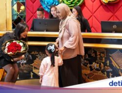 The Trans Luxury Hotel Surabaya Sambut Tamu Pertama