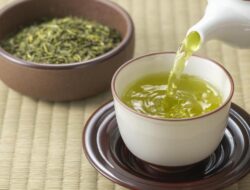Mudah Dibuat Hingga Tempattinggal, 7 Minuman Ini Bisa Bantu Turunkan Berat Badan
