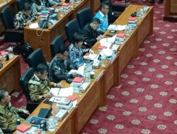 Komisi IX Lembaga Legis Latif Cecar BGN usai Pamer Dapat WTP Untuk BPK: Jangan-jangan Dibikin-bikin
