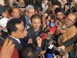 Praperadilannya Dikabulkan Sebagian Dari PN Jaksel, Roy Suryo Tersenyum Lebar