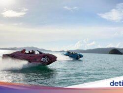 Meliuk-liuk Di Perairan Langkawi Naik ‘Kendaraan Pribadi Sport’